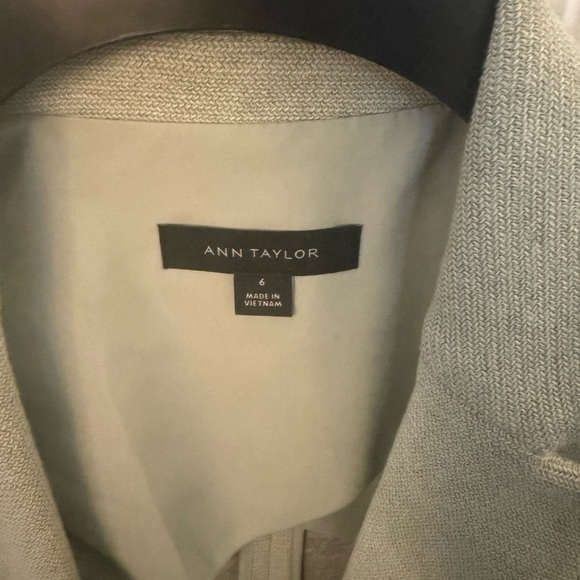 Ann Taylor Cotton Blazer Jacket Sea Green. - Picture 4 of 4